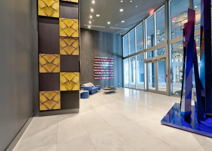 3900-1205Mg Design District, Condo 1 Bedroom & 1 Bathroom